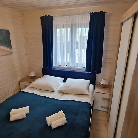 Klif-nowe Klimatyzowane Domki, 400m Od Centrum Rewala, 30m Od Morza Ferienhaus Trzęsacz