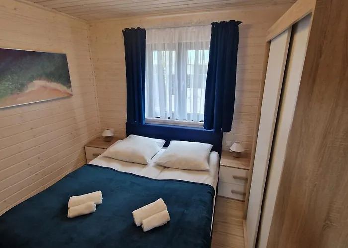 Klif-nowe Klimatyzowane Domki, 400m Od Centrum Rewala, 30m Od Morza Vakantiehuis Trzęsacz