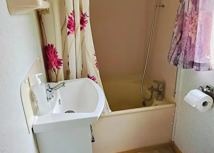 Klif-nowe Klimatyzowane Domki, 400m Od Centrum Rewala, 30m Od Morza