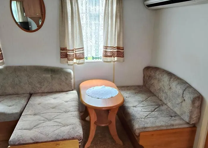 Klif-nowe Klimatyzowane Domki, 400m Od Centrum Rewala, 30m Od Morza Prázdninový dům *