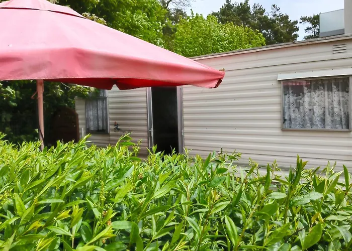 Prázdninový dům Klif-nowe Klimatyzowane Domki, 400m Od Centrum Rewala, 30m Od Morza